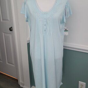 NWT, Miss Elaine Baby Blue Ladies Nightgown, Large